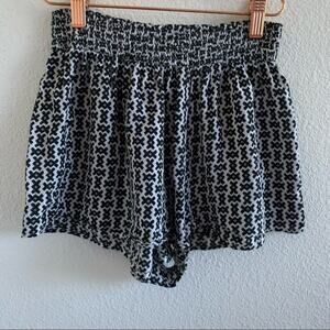 Urban Outfitters Out From Under Smocked Waist Flowy Shorts Small